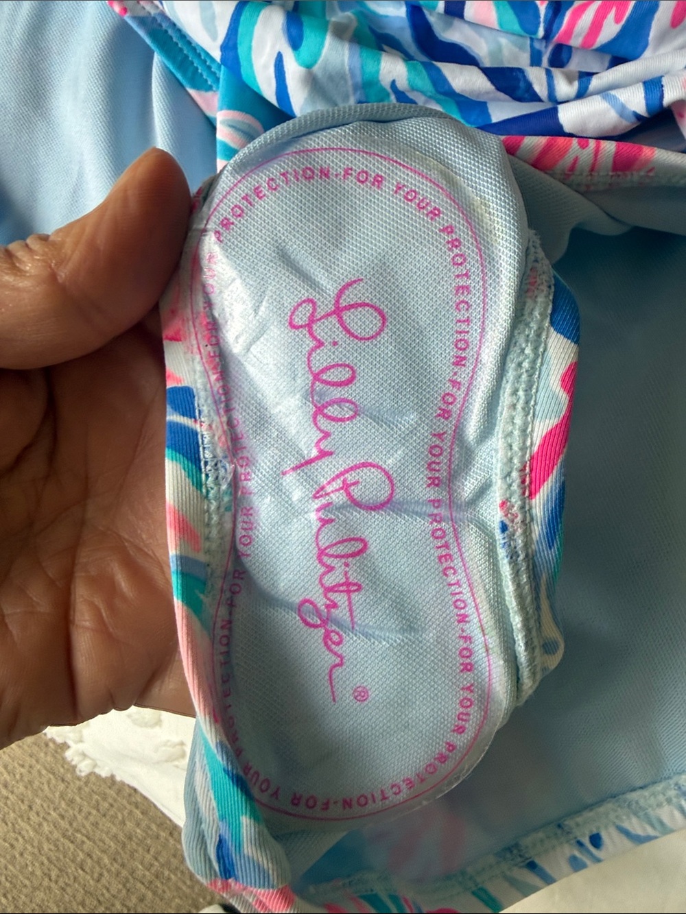 Womens NWT Lilly Pulitzer Blue & Pink Printed One-Piece Swim Suit - Picture 3 of 3